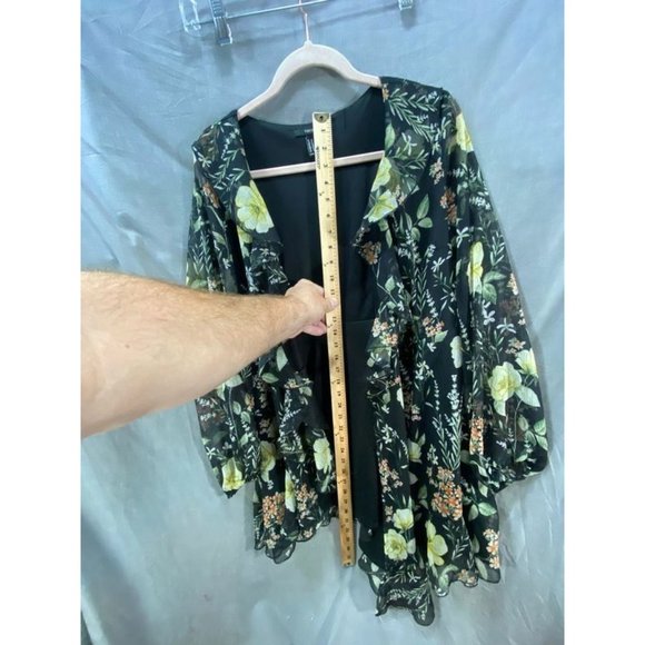 Forever 21 Shirt Womens Medium‎ Black Long Sleeve Floral Open Front Ladies. - Picture 7 of 8